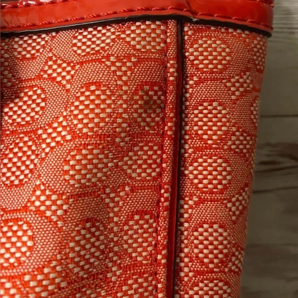 Coach Signature Jacquard Zip Top Designer Tote Poppy Red C1359-25051 EUC - Picture 6 of 12